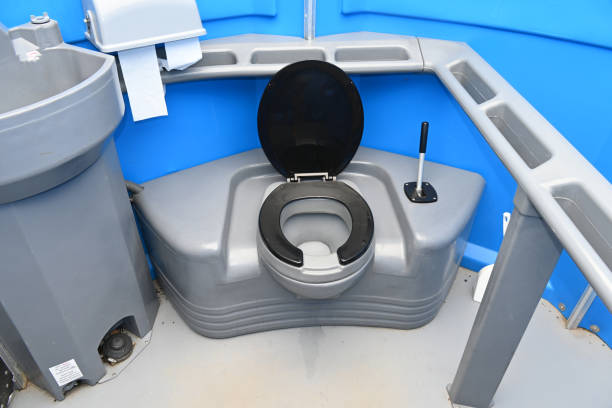 Best Portable bathroom rental  in Moses Lake North, WA